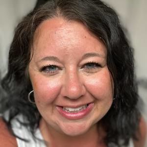 Meet your Posher, Kelli